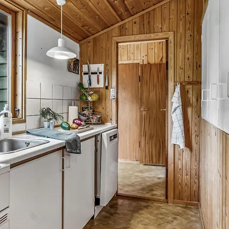Amazing In With Kitchen Semesterbostad *